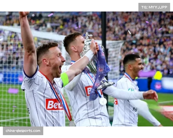 图卢兹残阵硬抗朗斯，定位球优势或成突破口